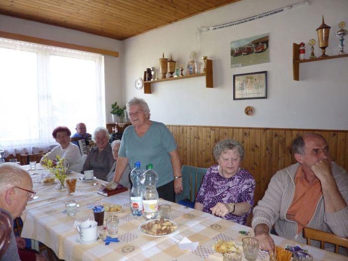 Setkání důchodců
Klíčová slova: Bělá;harmonika;důchodci