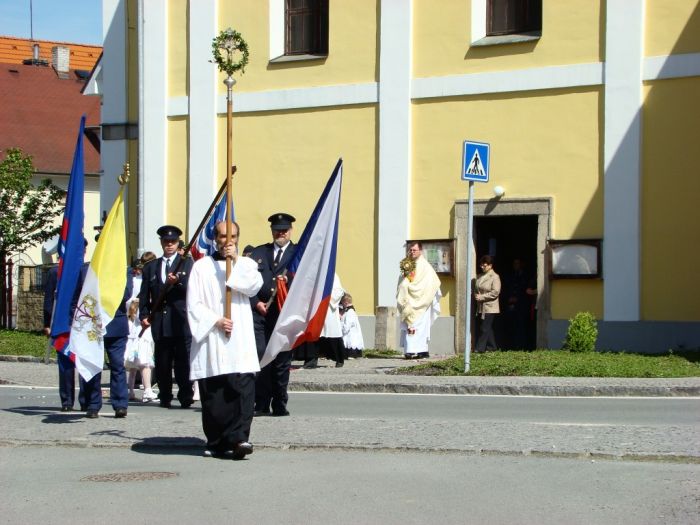 Průvod
Klíčová slova: Bělá;Boží tělo