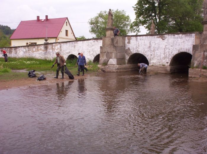 Úklid řeky Radbuzy a okolí
Klíčová slova: Bělá;Radbuza