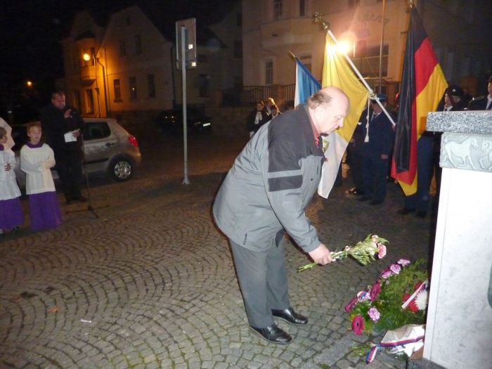 Pietní akt u Památníku padlým
Klíčová slova: Bělá den válečných veteránů