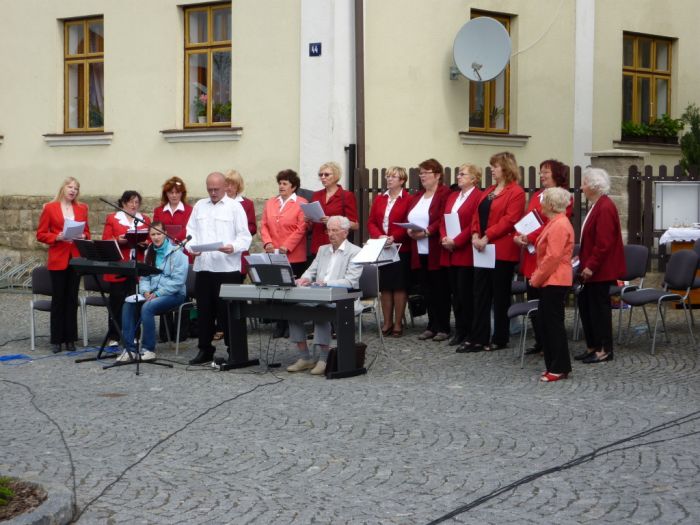 Mše svatá
Pěvecké sbory z Bělé nad Radbuzou a ze Stráže
Klíčová slova: Bělá hasiči pouť