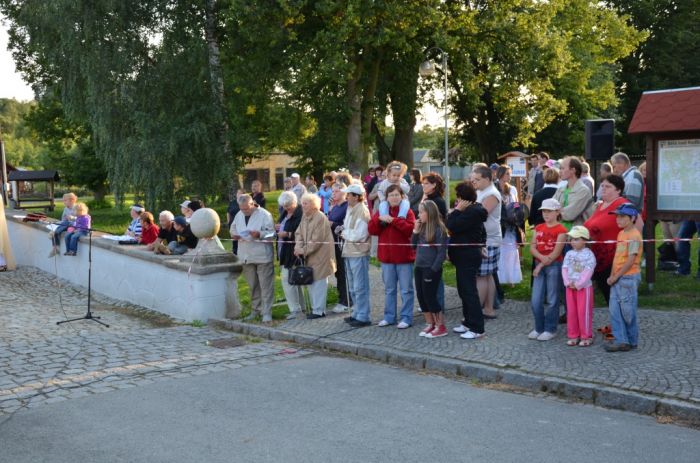 3. jednání na mostě
Klíčová slova: Bělá Nikl