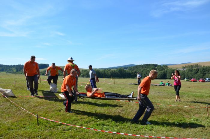 Nepožární štafeta
Klíčová slova: Újezd Svatého Kříže hasiči