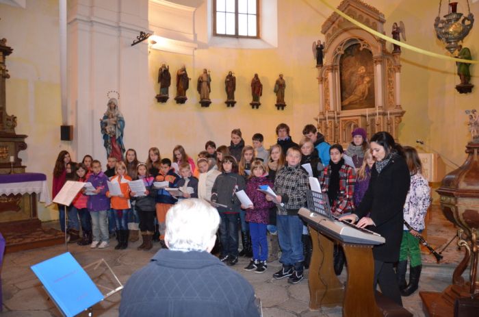 Vystoupení dětí ZŠ Bělá nad Radbuzou
Klíčová slova: Bělá advent