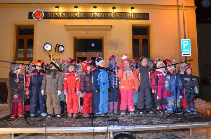 Vystoupení dětí MŠ Bělá nad Radbuzou
Klíčová slova: Bělá Mikuláš