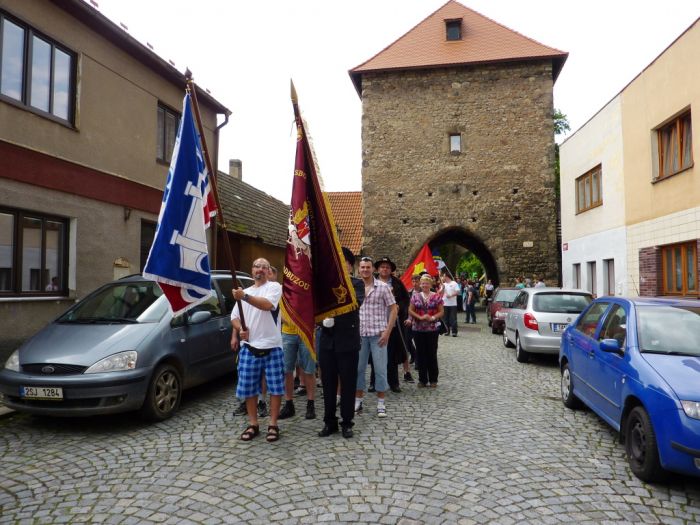 Setkání měst a obcí s názvem Bělá v Bělé pod Bezdězem
Slavnostní průvod městem
Klíčová slova: Bělá;není Bělá jako Bělá