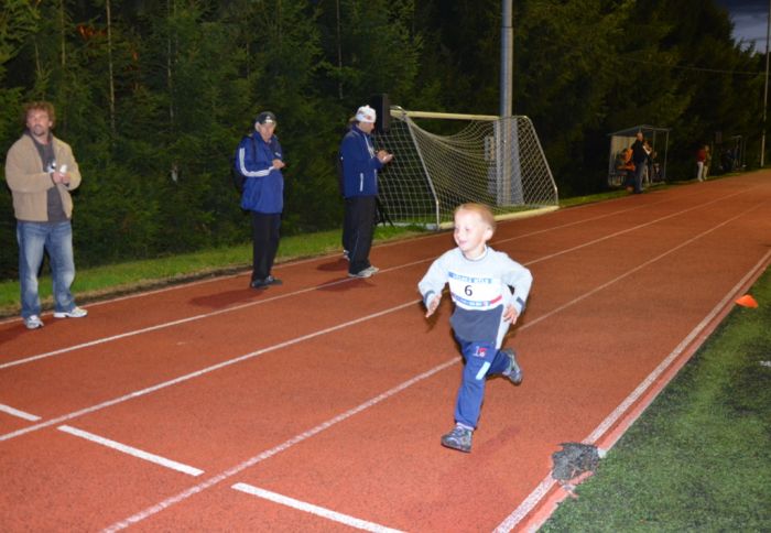 Bělská míle 12. 9.
Další fotografie z Bělské míle najdete na http://www.tjstartbela.cz/tjbela/fotogalerie.asp
Klíčová slova: Bělá bělská míle