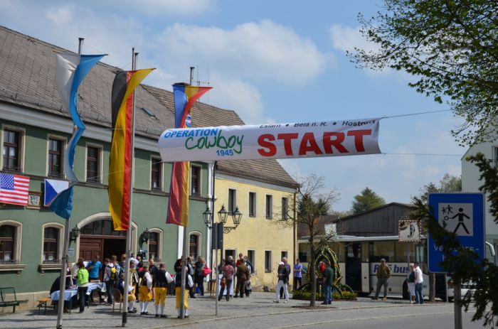 Start v Eslarnu
Klíčová slova: Bělá;Hostouň;Resonance;Operace Cowboy;Eslarn