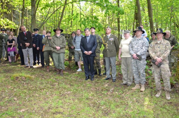 Růžov
Slavnostní akt
Klíčová slova: Bělá;Hostouň;osvobození