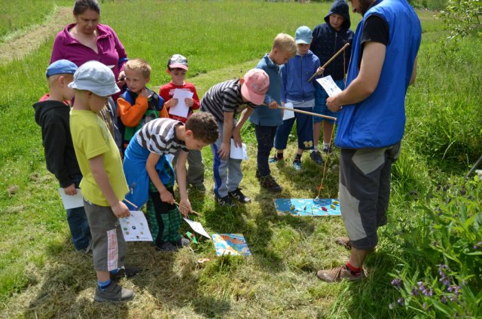 Program na fotbalovém hřišti
Klíčová slova: Bělá;dětský den