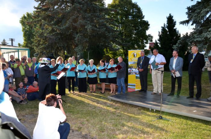 Slavnostní zahájení
Klíčová slova: Bělá;letní;sraz;turisti