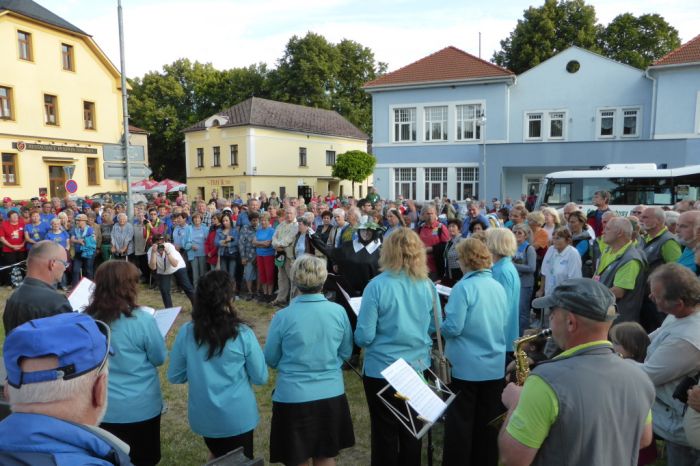 Slavnostní zahájení
Klíčová slova: Bělá;letní;sraz;turisti