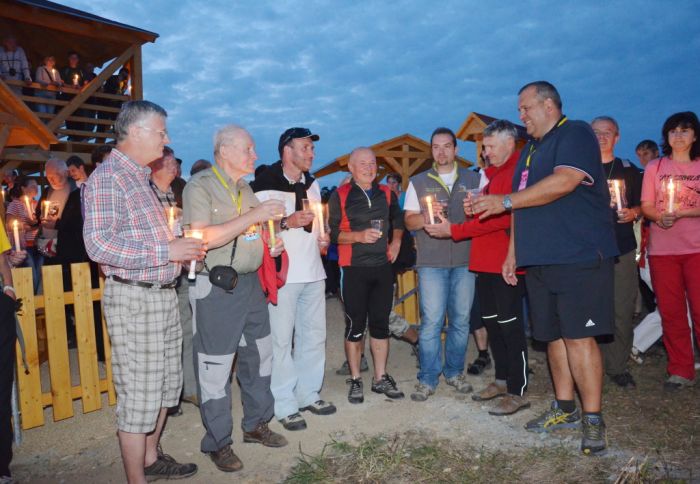 Slavnostní otevření 27. 6.
Klíčová slova: Bělá;vyhlídka