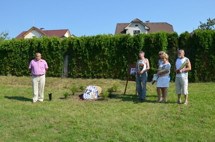 Odhalení pamětní desky Františku Šteffelovi a Václavu Žižkovi
Klíčová slova: Bělá;fotbal;memoriál