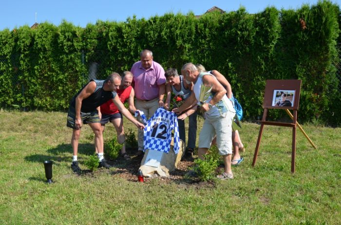 Odhalení pamětní desky Františku Šteffelovi a Václavu Žižkovi
Klíčová slova: Bělá;fotbal;memoriál