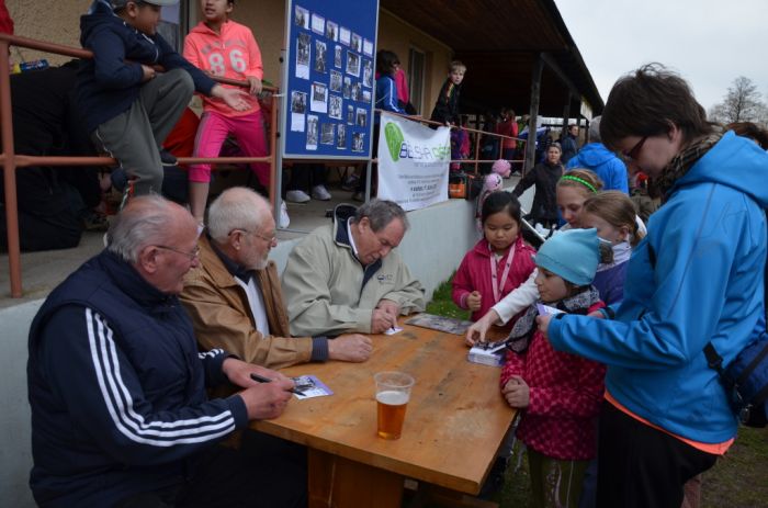 Autogramiáda osobností
Klíčová slova: Bělá;bělská pětka