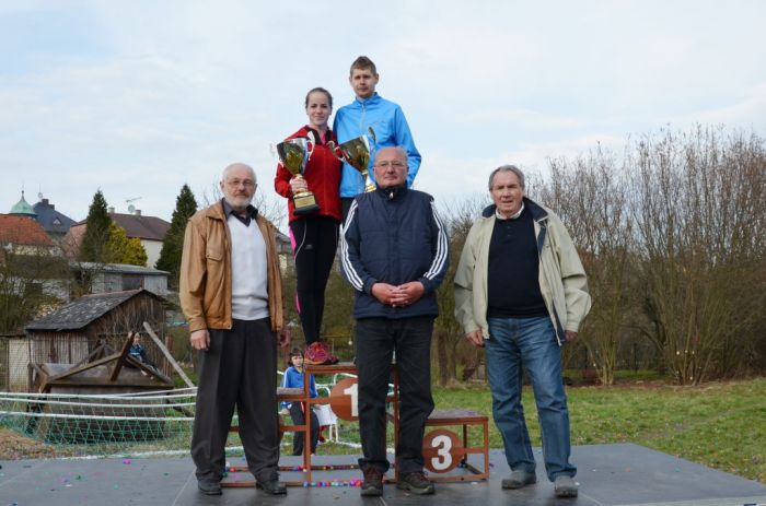 Vyhlašování vítězů
Vpředu zleva atletické osobnosti Jan Bejček, Václav Bufka, Pavel Faschingbauer
Klíčová slova: Bělá;bělská pětka