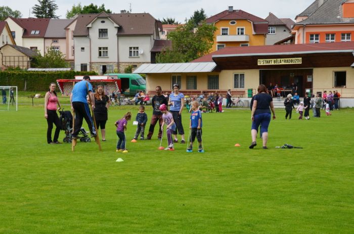 Program na fotbalovém hřišti
Klíčová slova: Bělá;dětský den