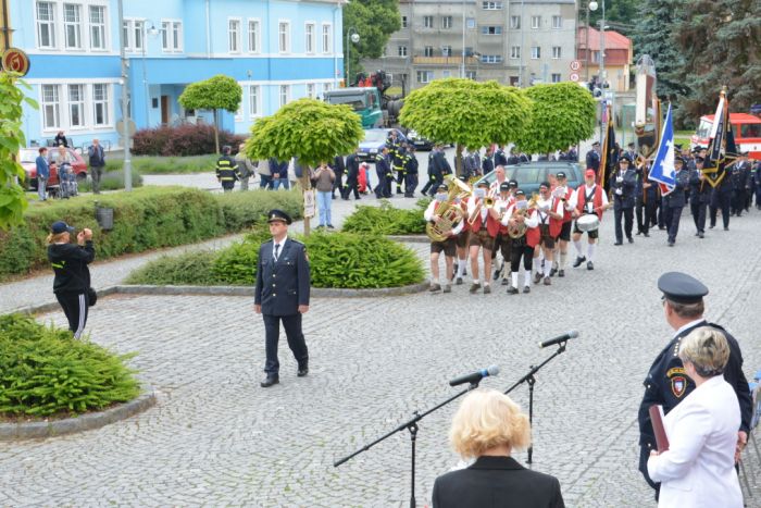 Průvod hasičů
Klíčová slova: Bělá;hasiči;sdh;výročí