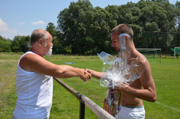 Turnaj v malé kopané
Předávání cen
Klíčová slova: Bělá;fotbal;memoriál