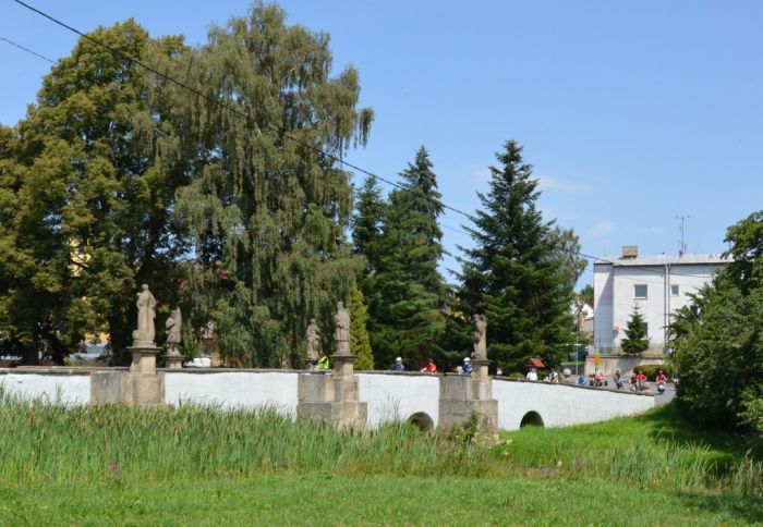 Spanilá jízda v Bělé nad Radbuzou
Klíčová slova: Bělá;mopedscuk;mopedy