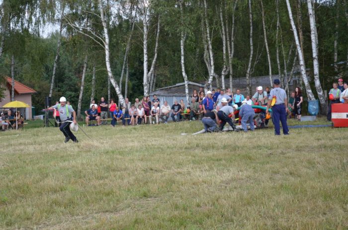 Požární útok - veteráni
Bělá
Klíčová slova: Bělá;Újezd Svatého Kříže;hasiči;soutěž;sdh