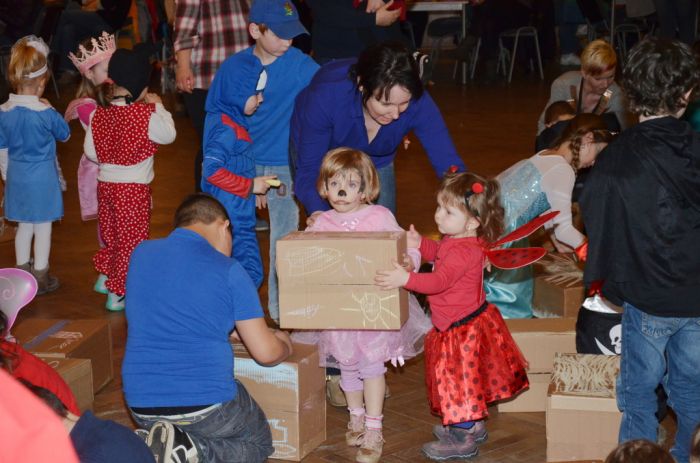 Maškarní karneval
Klíčová slova: Bělá;maškarní