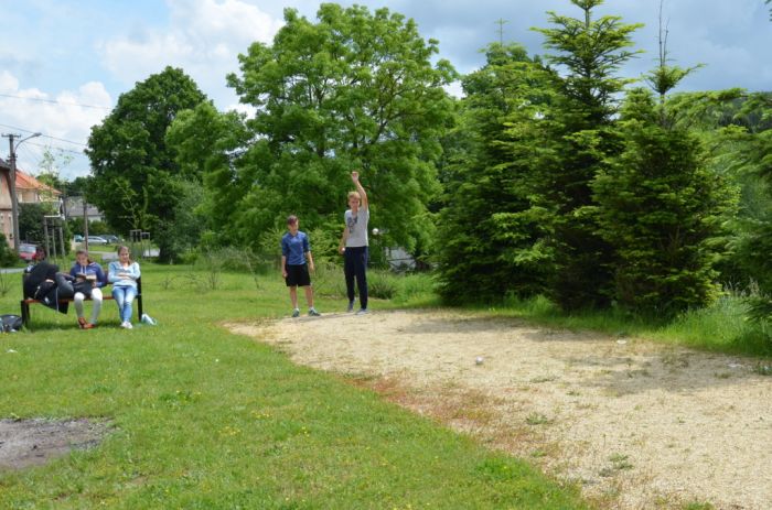 Pétanque v Újezdě Svatého Kříže
Klíčová slova: Bělá;dětský den;kuželky;pétanque