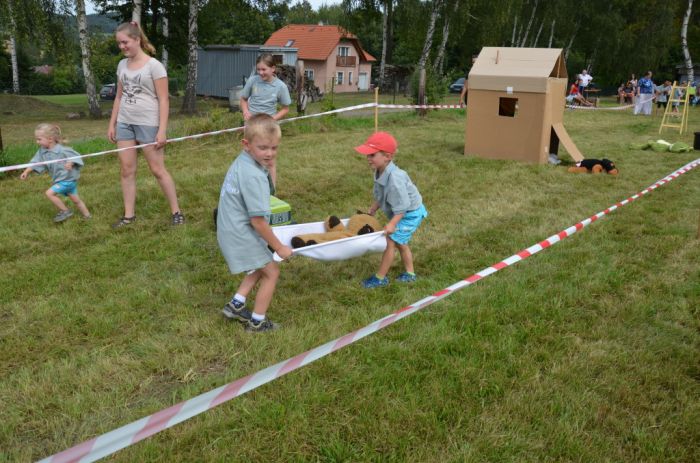 Dětská štafeta
Transport raněného
Klíčová slova: Bělá;Újezd Svatého Kříže;hasiči;soutěž;sdh