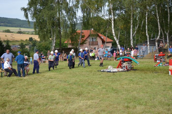 Požární útoky
Muži SDH Bělá nad Radbuzou
Klíčová slova: Bělá;Újezd Svatého Kříže;hasiči;soutěž;sdh