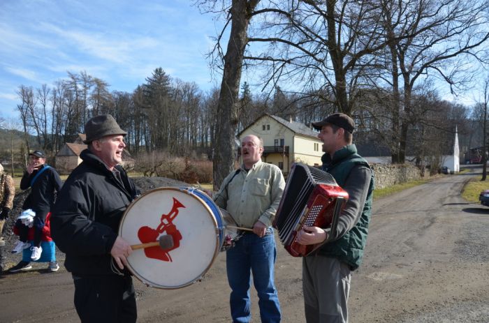 Muzikanti
Klíčová slova: Újezd Svatého Kříže;masopust