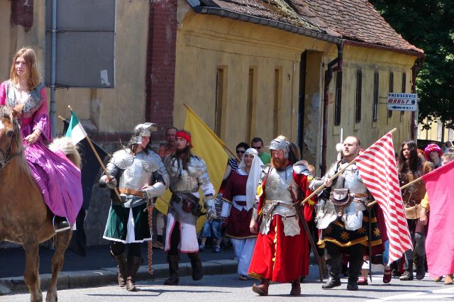 Historický průvod městem, foto: J. Vašků 
