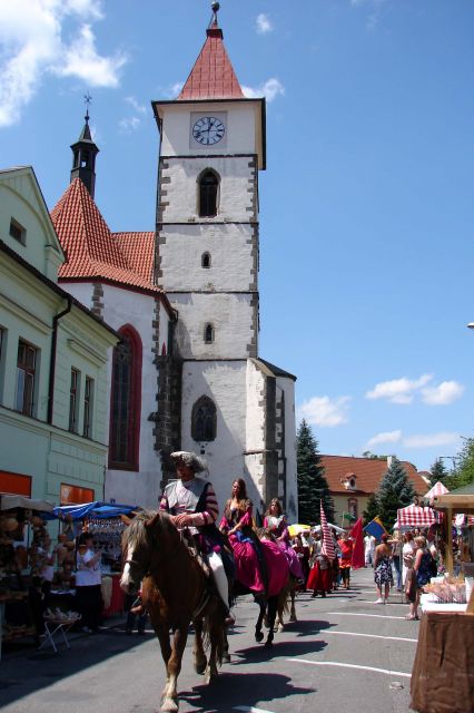 Historický průvod městem, foto: J. Vašků 
