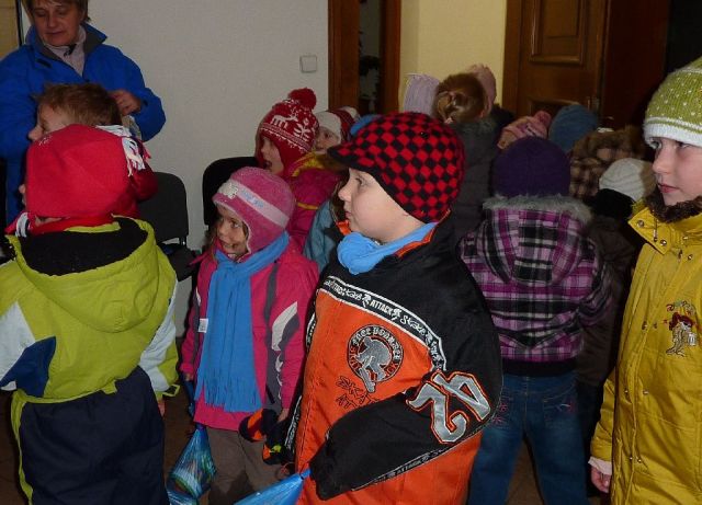 posezení dětí z MŠ Klatovy Klatovy, Studentská ul. - odloučené pracoviště KOLDINOVA na OŠKCR MěÚ Klatovy
