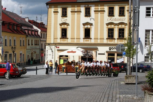 Spolek vícemístných kol z Dolní Lhoty
