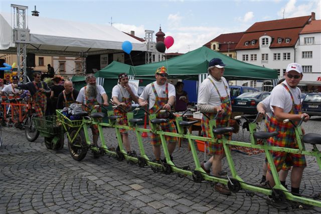 Spolek vícemístných kol z Dolní Lhoty
