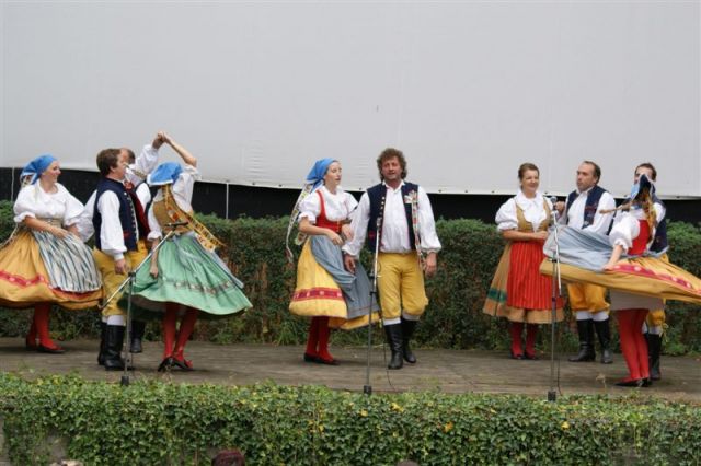 Letní kino
odpolední program - Folklórní soubory Šumavánek a ŠUmava při T.J. Sokol Klatovy
