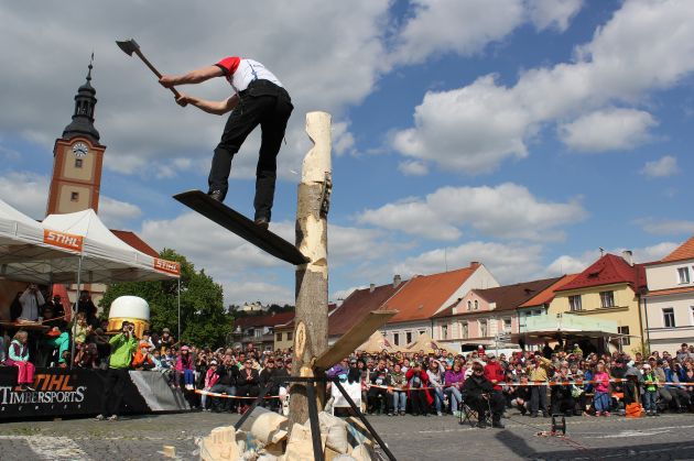 Timbersports 2014 – Czech Cup Města Sušice 
Autor E. Lískovec - www.kulturasusice.cz
